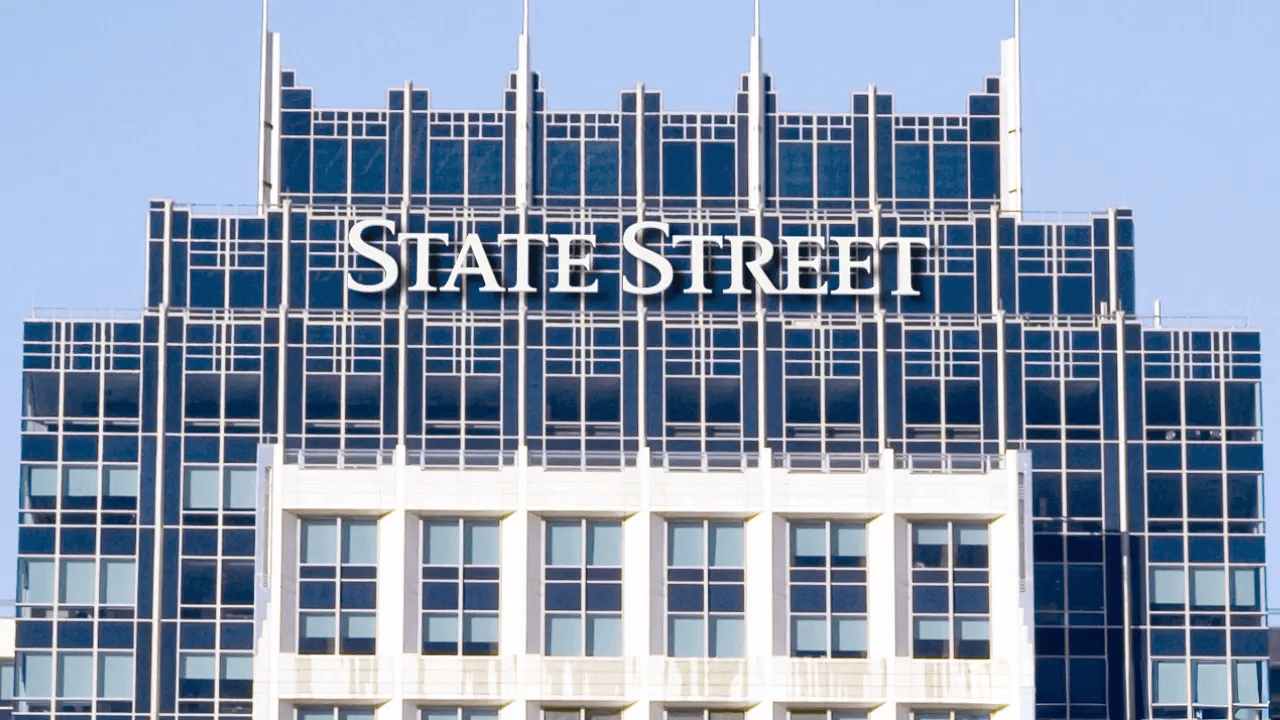 State Street Enters Stablecoin Reserve Race, Joins Blackrock and Goldman With New Genius Act Fund – Bitcoin News